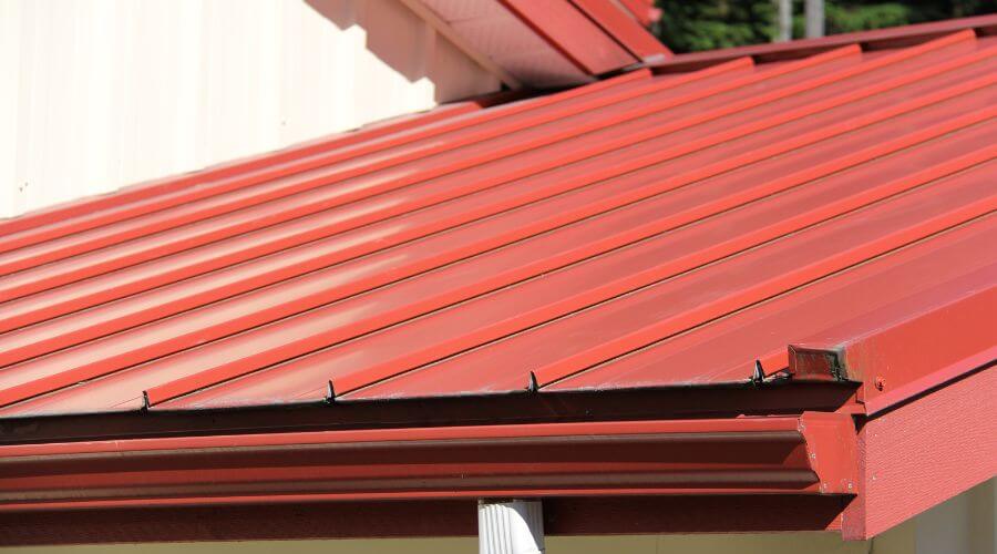 Professional Flat Roofing Installation in Donie, TX